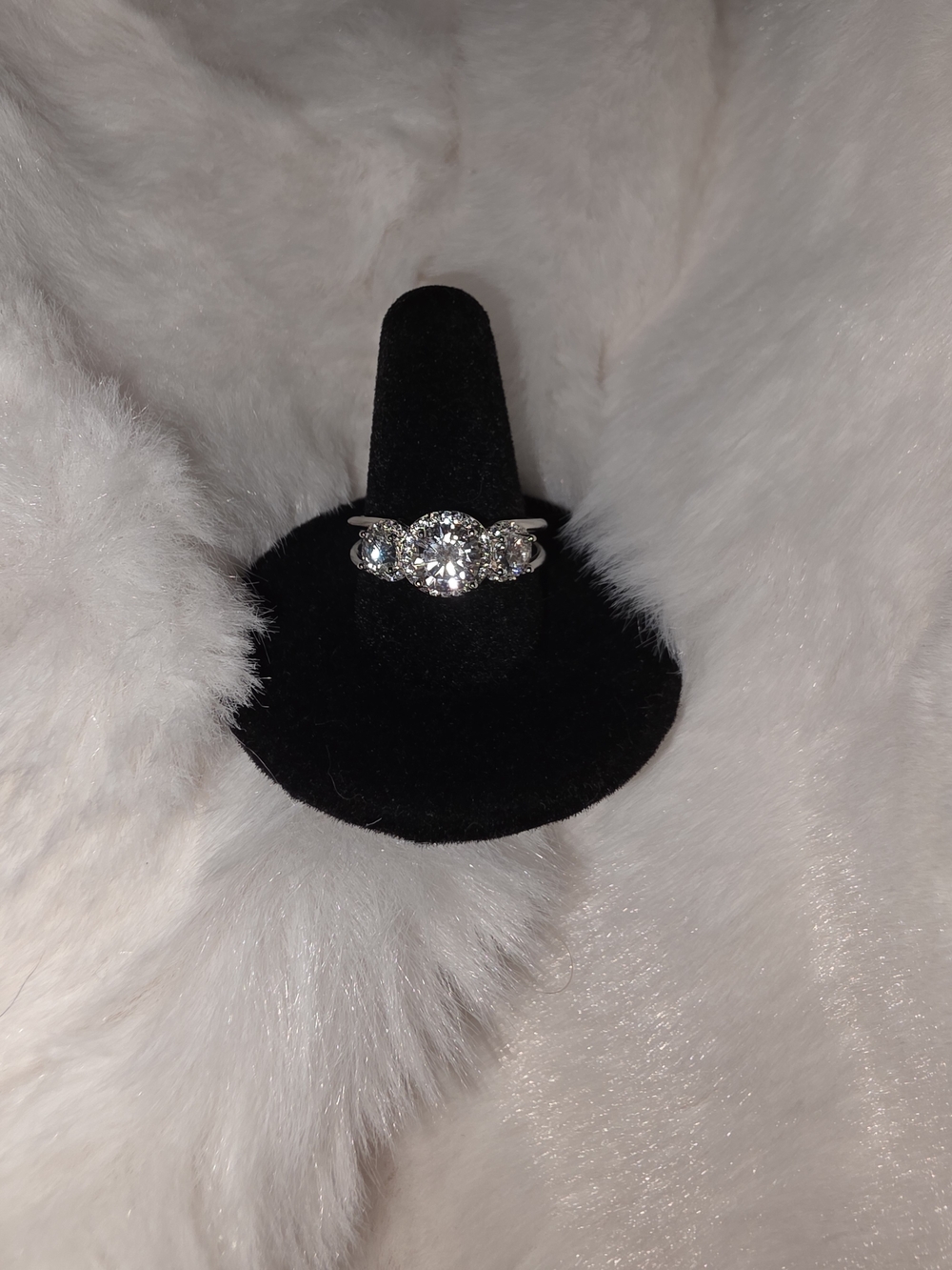 Moissanite 1ct Ring In Sterling Silver